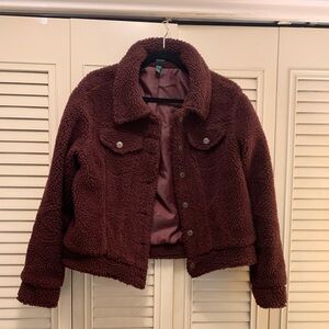 WILD FABLE Burgundy Cropped Jacket- Fall/winter jacket with collar size medium
